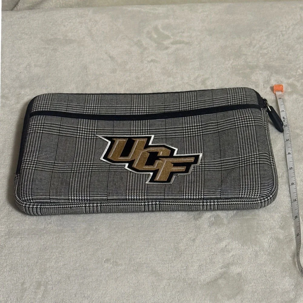 UCF Laptop Tablet iPad Sleeve 11x8 Zippered Case University of Central Florida